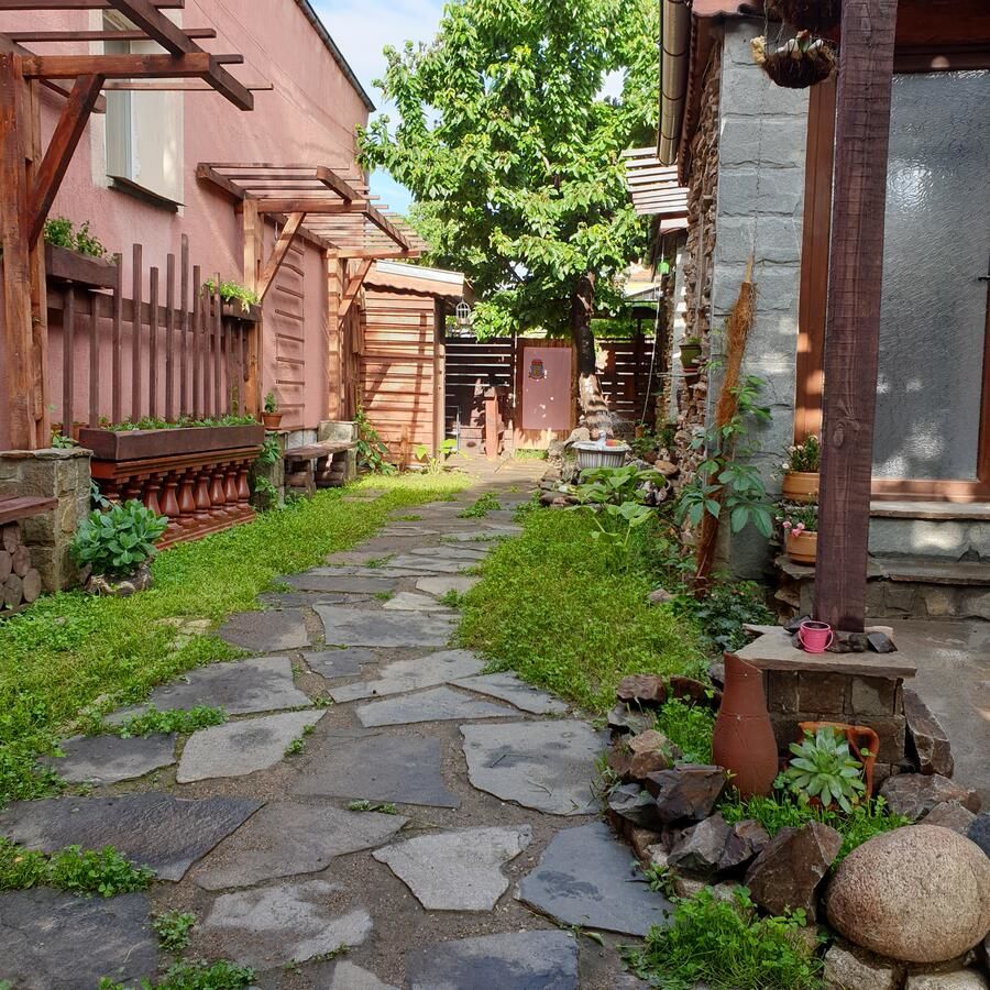 Гостевой дом Guest house The Stone Казанлык-9